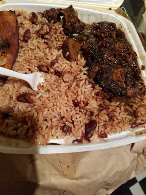 Island Pot Restaurant