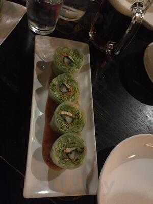 Der Krung Thai Cusine