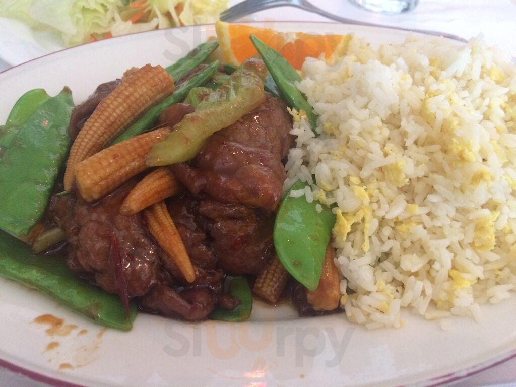 New Tsing Tao Restaurant