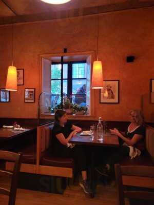 Barking Dog Luncheonette