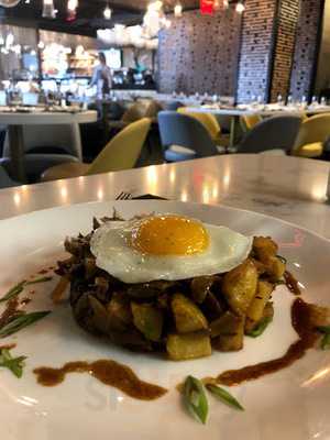 Karver Brasserie & Bakery Cafe