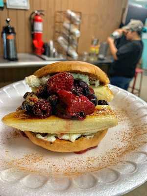 Folklores Coffee House