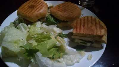 Romio's Pizza & Pasta