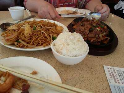 New Sun Hong Kong Restaurant