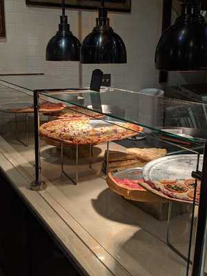 Pete's Pizza On Granville