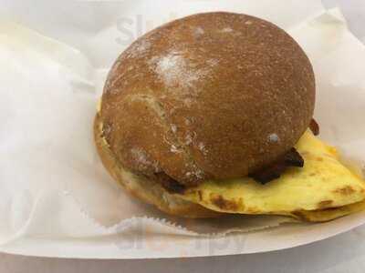 Lucky Louie Fish Shack