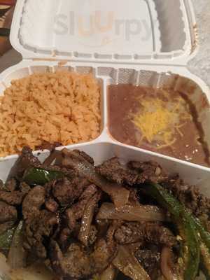 Yesenia's Mexican And Seafood