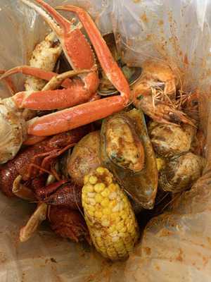 Hong Kong Chinese And Japanese Restaurant