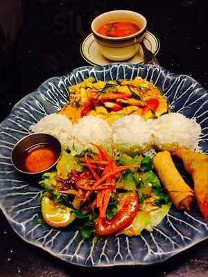 Meechai Thai Cuisine