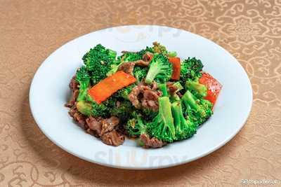 Chin's Chinese Kitchen