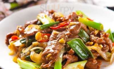 Chin's Chinese Kitchen