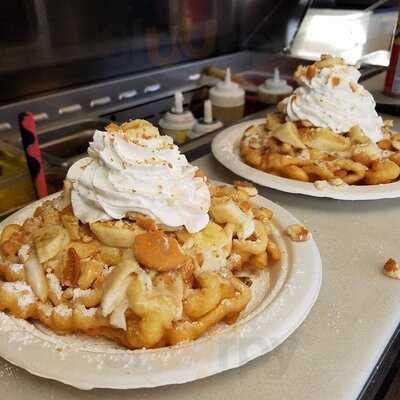 Braud's Funnel Cake Cafe