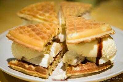 Kowloon Tong Dessert Cafe