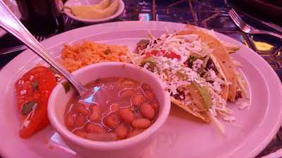Sindy's Mexican Restaurant And Cantina