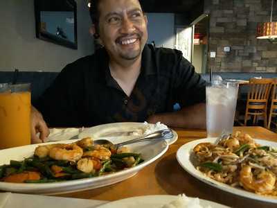 Ping Pong Thai Restaurant