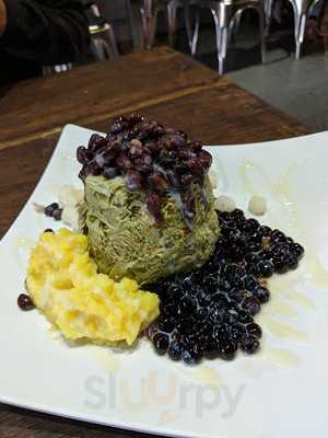 Bambu Desserts & Drinks