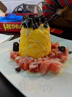 Bambu Desserts & Drinks