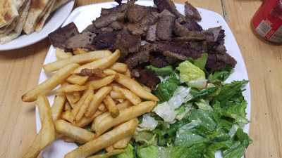 Captains Cafe Bar And Grill