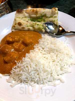 Tandoori Bistro