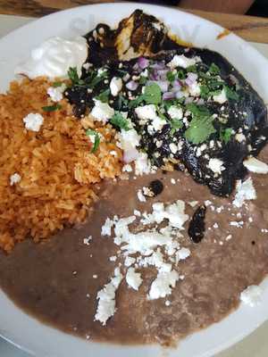 Fandango Restaurant & Cantina