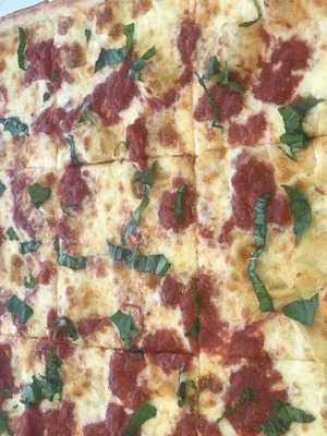 Rockin Rice Puddin & Ny Pizza