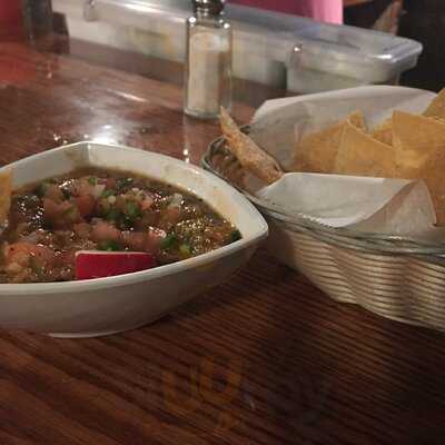 Los Tres Chiflados Mexican Restaurant