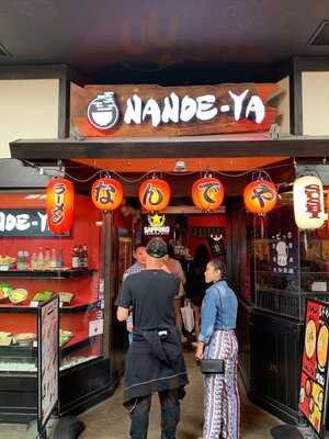Nande-ya