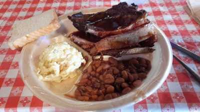 Grady's Bar-b-q