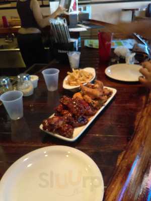 Johnny M's Pizza Bistro