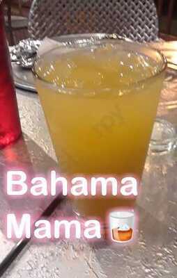 Johnny M's Pizza Bistro