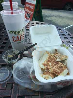 Tropical Smoothie Cafe