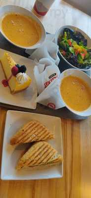 Cafe Zupas Centennial