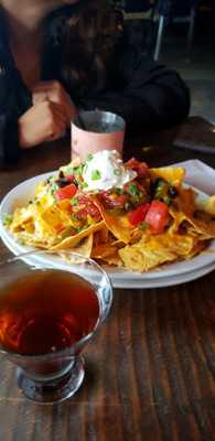 Hounds Tooth Public House