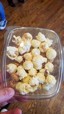 Berco's Popcorn