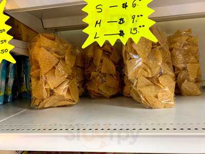 La Tienda Mini Market