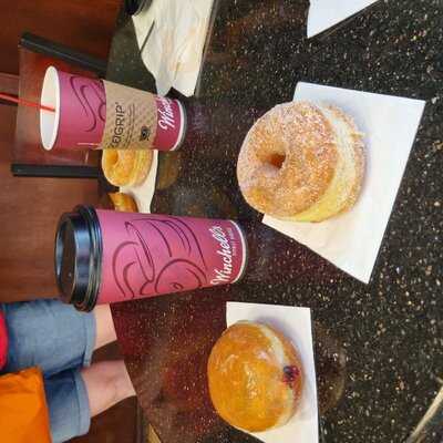 Winchell's Donuts