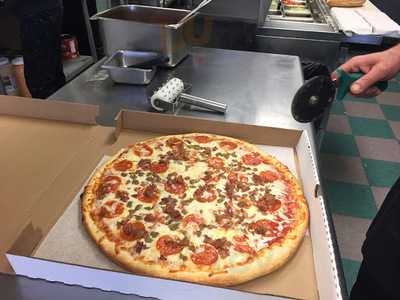 La Famiglia Pizza And Grill