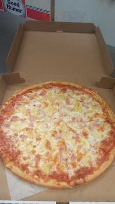 La Famiglia Pizza And Grill