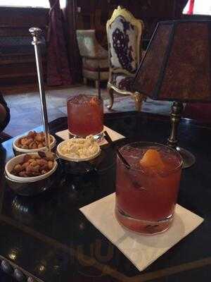 The Rose Club At The Plaza In Nyc