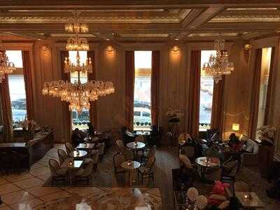 The Rose Club At The Plaza In Nyc