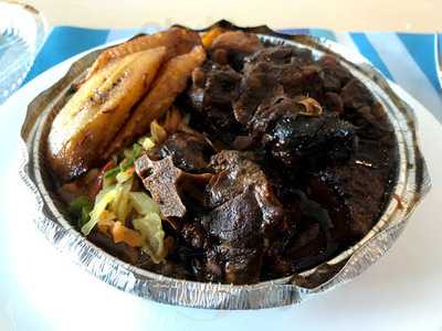 Taylormade Jamaican Eatery