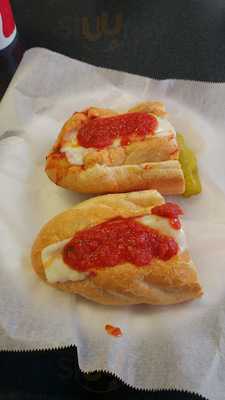 Pelligrino Pizza & Deli