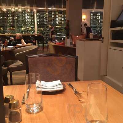 Southgate Bar & Restaurant