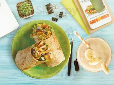 Tropical Smoothie Cafe