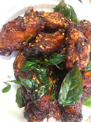 Little Bloom Lao And Thai Cuisine