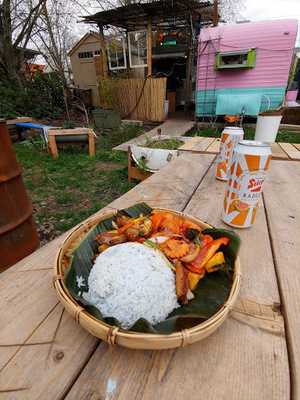 Little Bloom Lao And Thai Cuisine