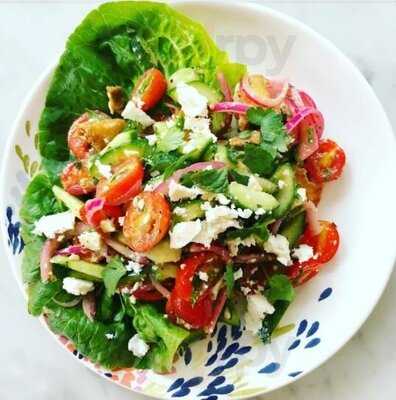 F & B Cafe At The Exchange