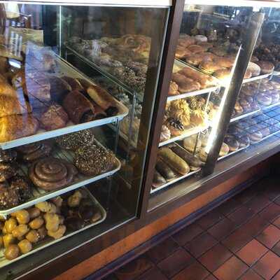 Uncle Benny's Donut & Bagel