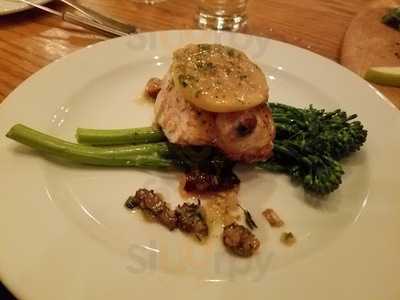 Twenty Two Trattoria & Wine Bar