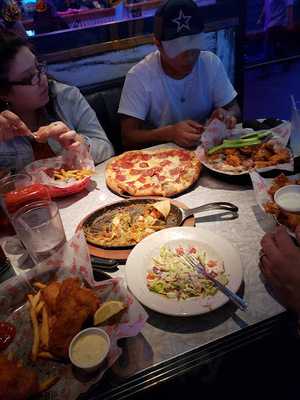 Mary Ellen's Bar And Bistro